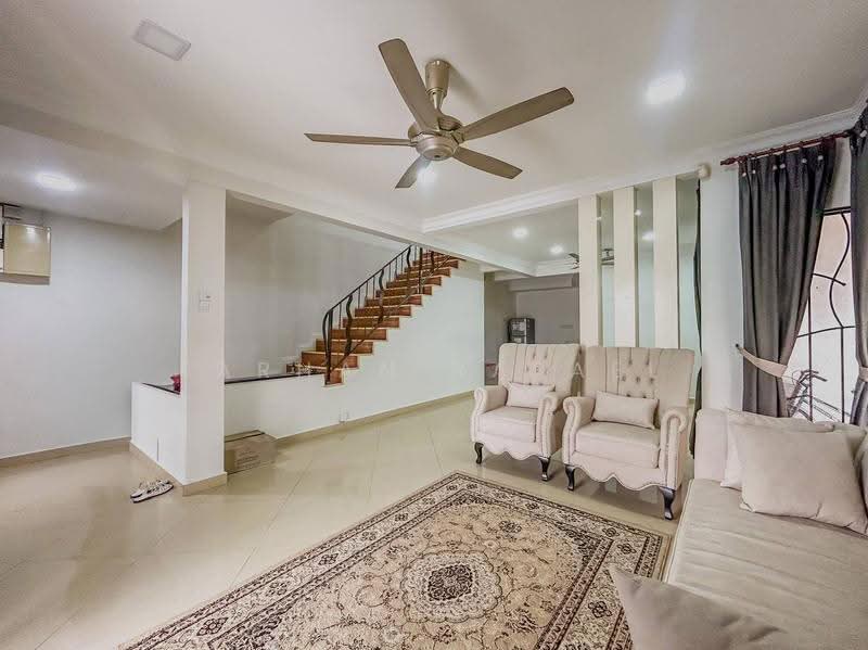 Rumah Teres 2-Tingkat untuk Dijual di Kajang (Selangor) - Farhan Rafael - Living Room - PropertyGuru.com.my