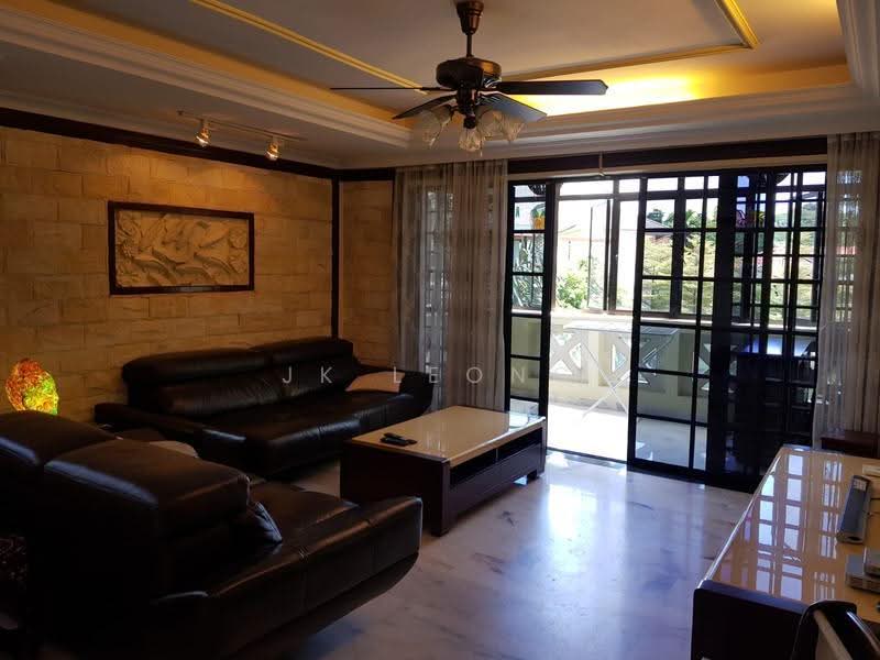 Kediaman Servis untuk Dijual di Sky Suites @ KLCC - JK Leong - Living Room - PropertyGuru.com.my