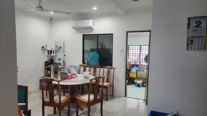 Rumah Teres untuk Dijual di Island Glades (Jelutong) - Hong . - Dining Room - PropertyGuru.com.my
