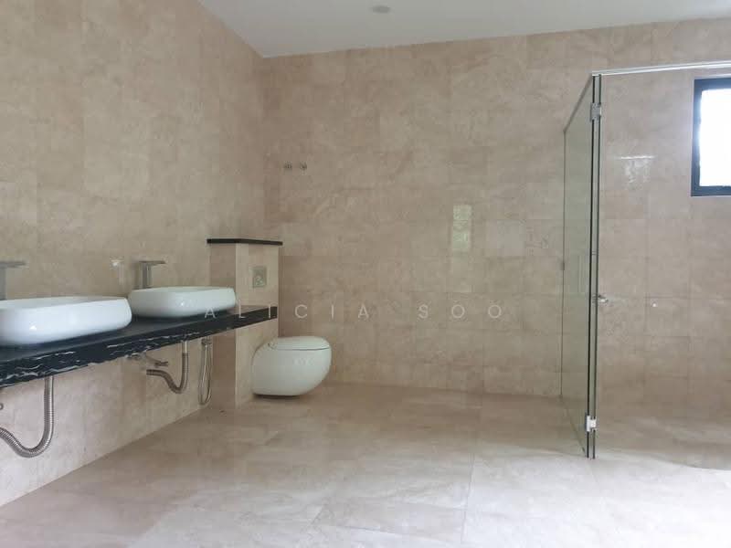 Bungalow House untuk Dijual di Seksyen 4 (Kota Damansara) - Alicia Soo - Bathroom - PropertyGuru.com.my