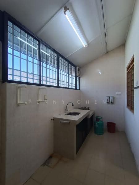 Rumah Teres 1-Tingkat untuk Dijual di Bandar Baru Sri Klebang (Chemor) - PENNY CHEN - Kitchen - PropertyGuru.com.my