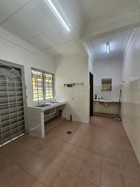 2-storey Terraced House for Sale in Sungai Long (Bandar Sungai Long) - Joanne Chu - Kitchen - PropertyGuru.com.my