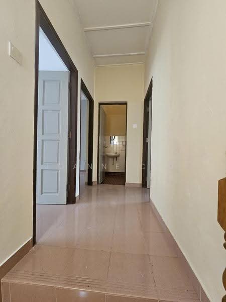 2-storey Terraced House for Sale in Sungai Long (Bandar Sungai Long) - Joanne Chu - Corridor - PropertyGuru.com.my
