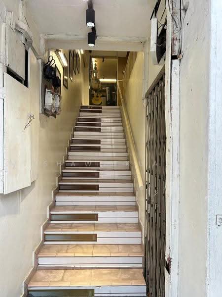 Shop / Office for Rent in Taman Overseas Union (Taman Oug) (Jalan Klang Lama (Old Klang Road)) - Shawn Kuan - Corridor - PropertyGuru.com.my