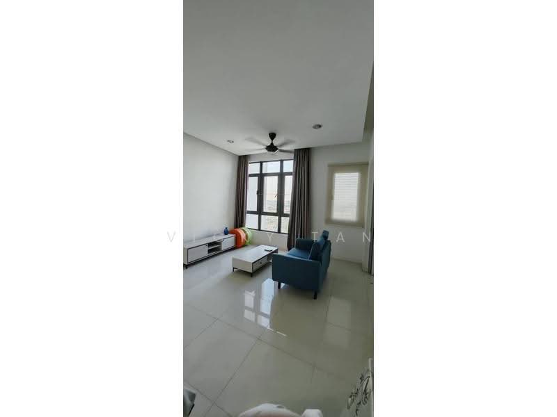 Kediaman Servis untuk Dijual di Tropicana Avenue - Vicky Tan - Living Room - PropertyGuru.com.my