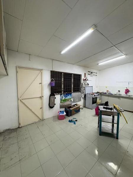 Rumah Teres 2-Tingkat untuk Dijual di Gelugor (Penang) - Raymond Teoh - Kitchen - PropertyGuru.com.my