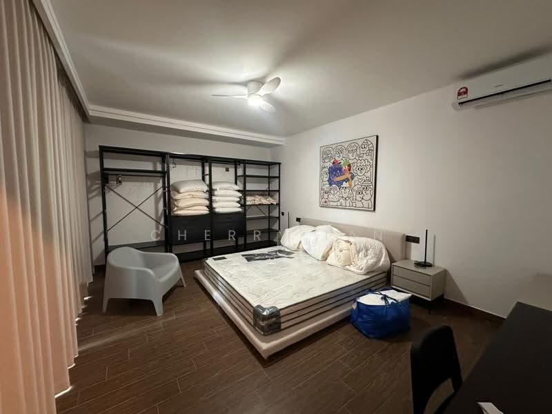 Twin Villas for Rent in Forest City (Gelang Patah) - Cherry Tan - Bedroom - PropertyGuru.com.my