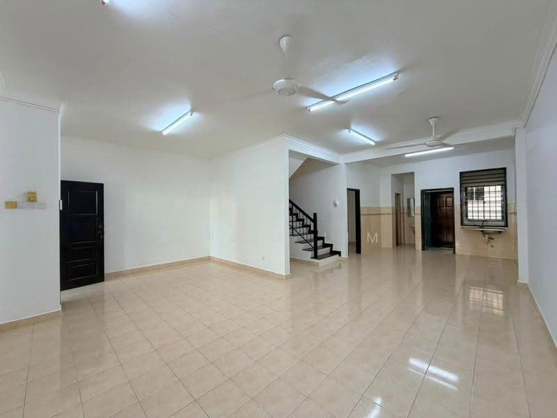 Terraced House for Sale in Taman Mutiara Rini (Skudai) - Alicia Lim - Living Room - PropertyGuru.com.my
