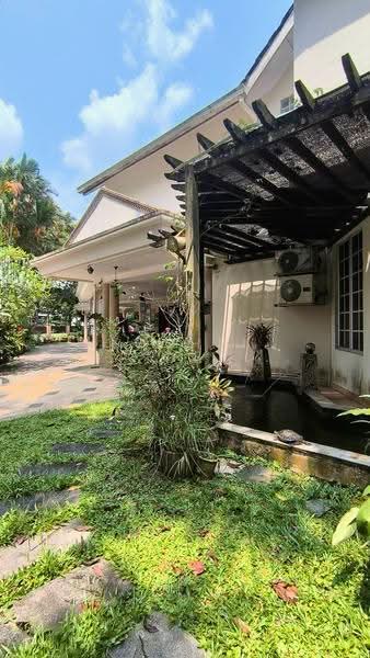 Rumah Berkembar untuk Dijual di Ampang Jaya (Ampang) - Kashfi Sharifuddin - Exterior - PropertyGuru.com.my