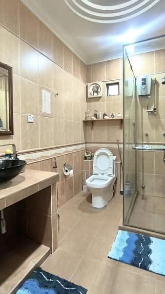 Rumah Berkembar untuk Dijual di Ampang Jaya (Ampang) - Kashfi Sharifuddin - Bathroom - PropertyGuru.com.my