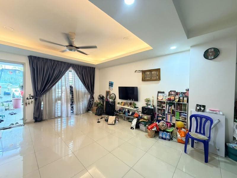 2-storey Terraced House for Sale in Bandar Tasik Puteri (Rawang) - Jessie Wong - Living Room - PropertyGuru.com.my