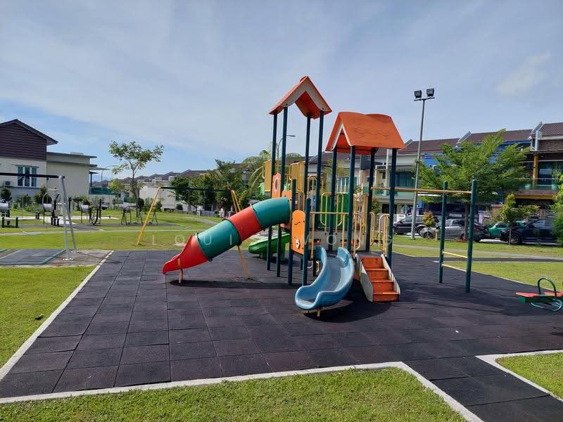 Rumah Teres 2-Tingkat untuk Dijual di Bandar Damai Perdana (Cheras) - Louis Wong - Exterior - PropertyGuru.com.my