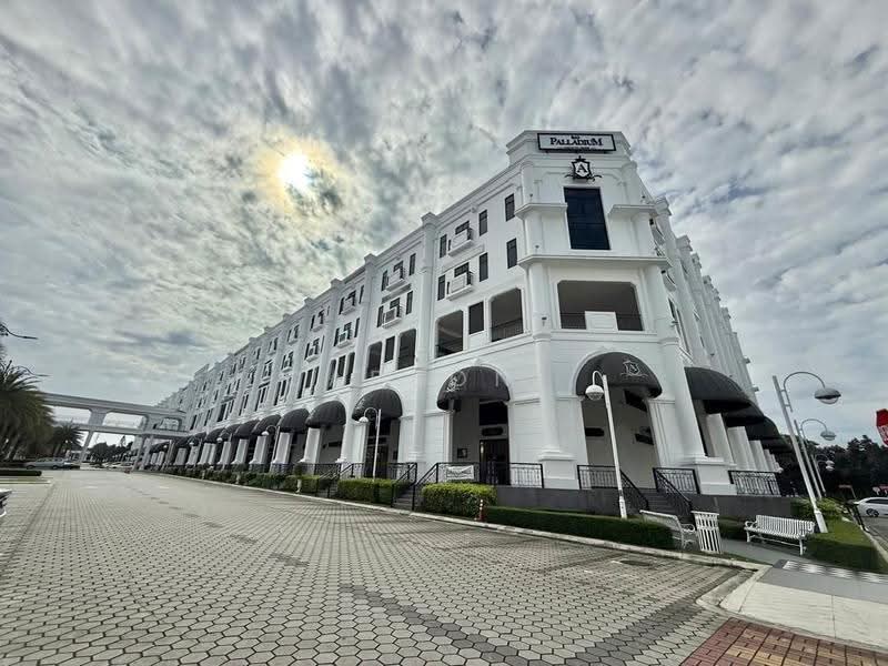 Shop / Office untuk Dijual di Taman Ekoflora (Johor Bahru) - Carson . - Exterior - PropertyGuru.com.my