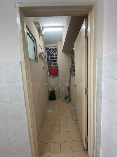 Pangsapuri untuk Disewa di Sri Camellia - Florence You - Corridor - PropertyGuru.com.my