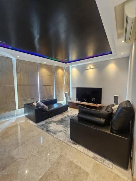 Kediaman Servis untuk Dijual di Sky Suites @ KLCC - JK Leong - Living Room - PropertyGuru.com.my