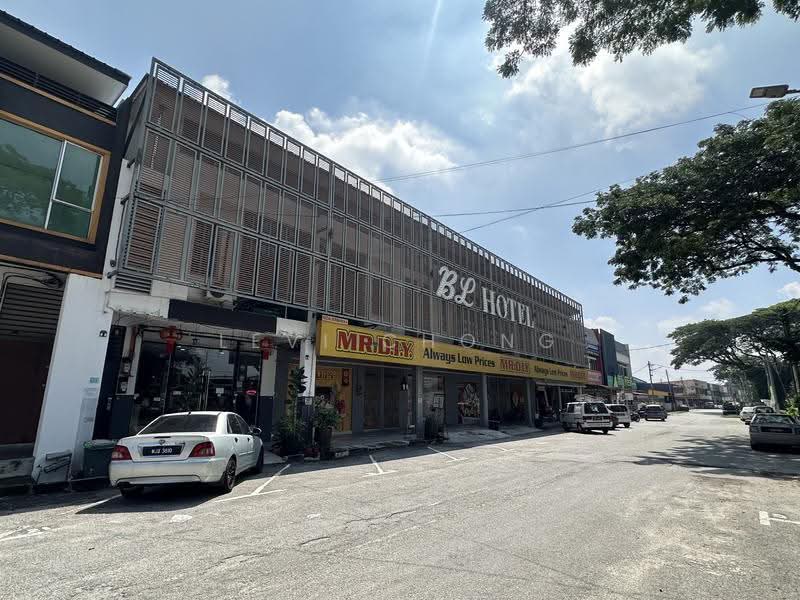 Shop for Sale in Taman Pasir Emas (Lahat) - Levi Chong - Exterior - PropertyGuru.com.my