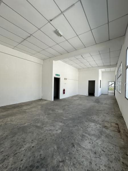 Shop for Sale in Taman Pasir Emas (Lahat) - Levi Chong - Interior - PropertyGuru.com.my