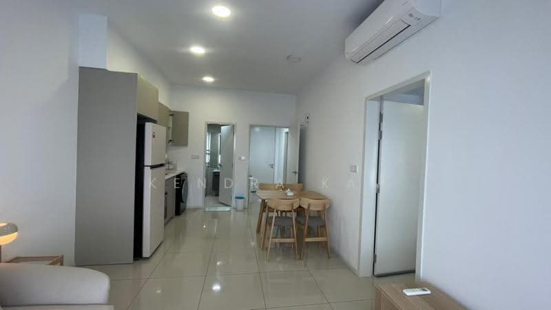 Kediaman Servis untuk Disewa di Residensi Estetik 8 (Est8) - Kendra Kam - Kitchen - PropertyGuru.com.my