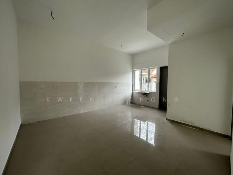 Rumah Berkembar untuk Dijual di Bandar Mahkota Cheras (Cheras) - Kweenie Chong - Kitchen - PropertyGuru.com.my