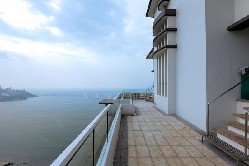 Condominium for Sale at The Cove Condominium - Sam Kam - Balcony - PropertyGuru.com.my