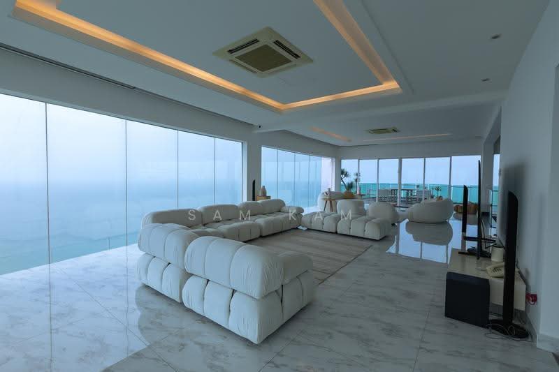 Condominium for Sale at The Cove Condominium - Sam Kam - Living Room - PropertyGuru.com.my