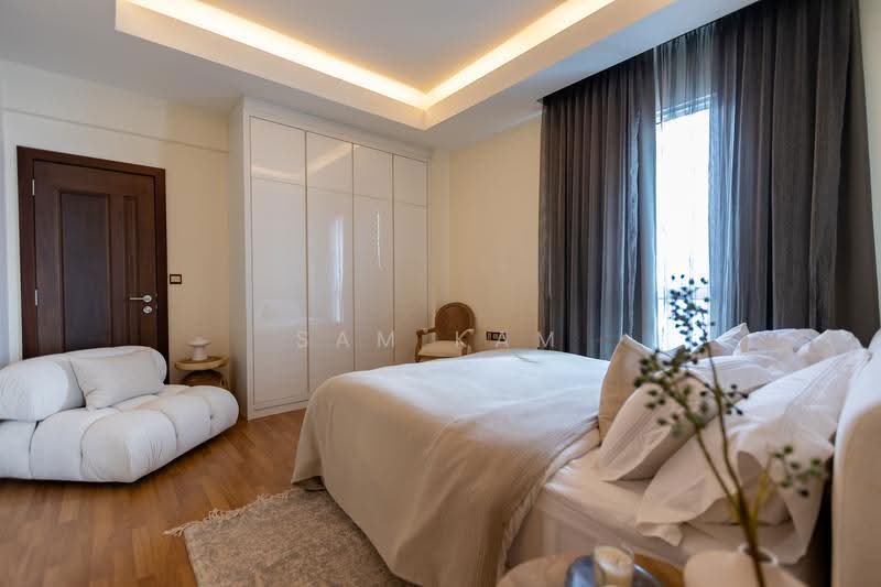 Condominium for Sale at The Cove Condominium - Sam Kam - Bedroom - PropertyGuru.com.my