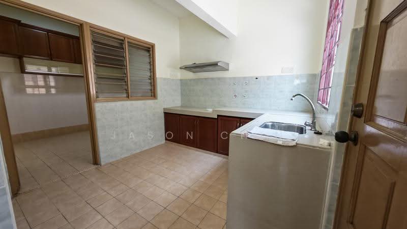 2-storey Terraced House for Sale in Taman Putra Prima (Puchong) - Jason Chin - Kitchen - PropertyGuru.com.my