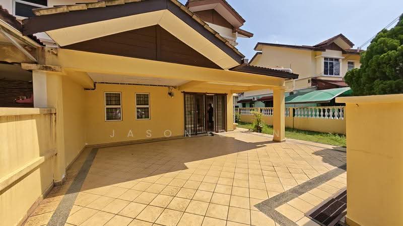 2-storey Terraced House for Sale in Taman Putra Prima (Puchong) - Jason Chin - Exterior - PropertyGuru.com.my