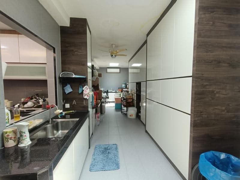 Rumah Berkembar untuk Dijual di Taman Setia Indah (Tebrau) - Valerie Saw - Kitchen - PropertyGuru.com.my