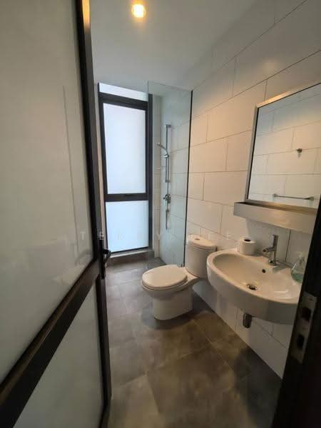 Kondominium untuk Disewa di Twy Duplex Condos - Terry Lee - Bathroom - PropertyGuru.com.my
