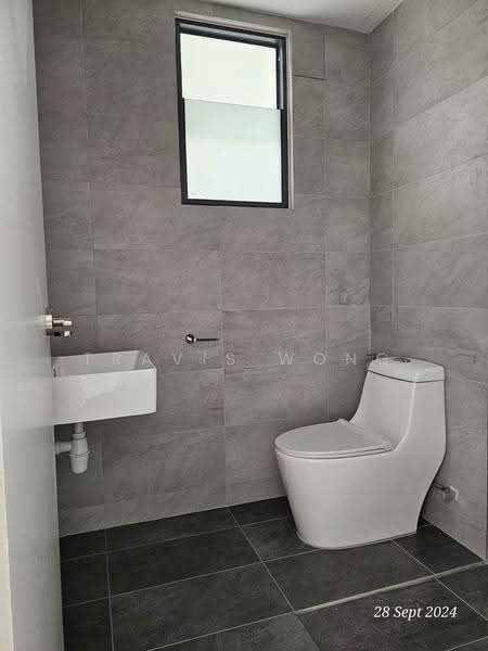 Kediaman Servis untuk Dijual di SUNSURIA FORUM SERVICED APARTMENT - Travis Wong - Bathroom - PropertyGuru.com.my