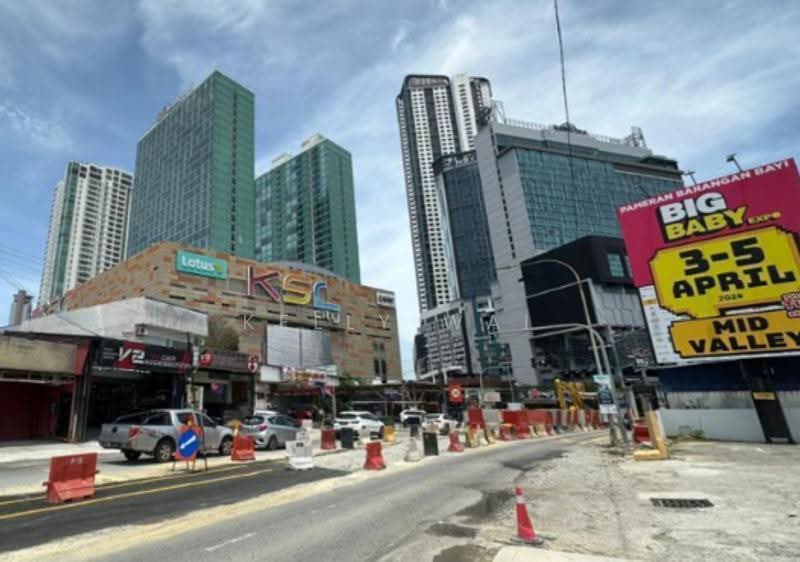 Shop / Office untuk Dijual di Johor Bahru (Johor) - Kelly Wai - Exterior - PropertyGuru.com.my