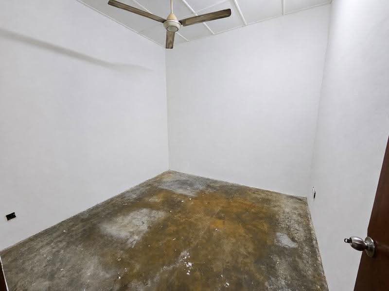 Shop for Rent in SS2 (Petaling Jaya) - Lee Jo Surf - Interior - PropertyGuru.com.my