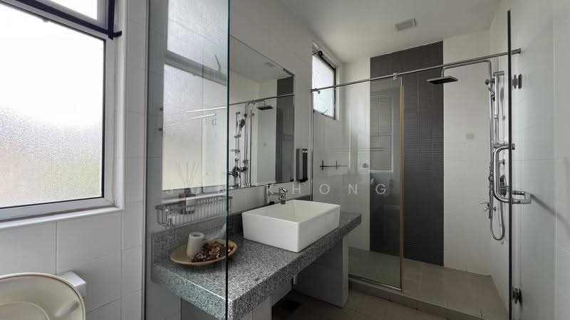 3-storey Terraced House for Rent in Desa Parkcity (Kuala Lumpur) - Sun Khong - Bathroom - PropertyGuru.com.my