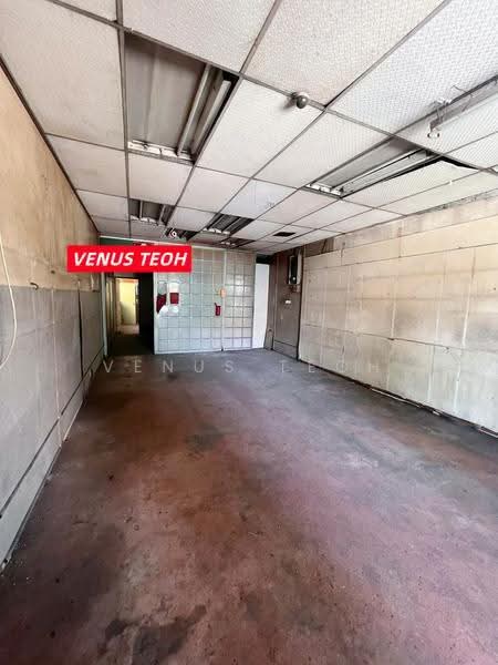 Shop for Rent in Jelutong (Penang) - Venus Teoh - Interior - PropertyGuru.com.my