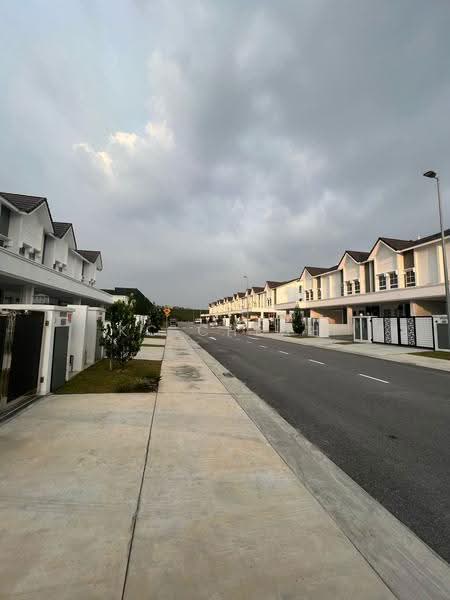 2-storey Terraced House for Rent in Anggun (Rawang) - KC Cheah - Exterior - PropertyGuru.com.my