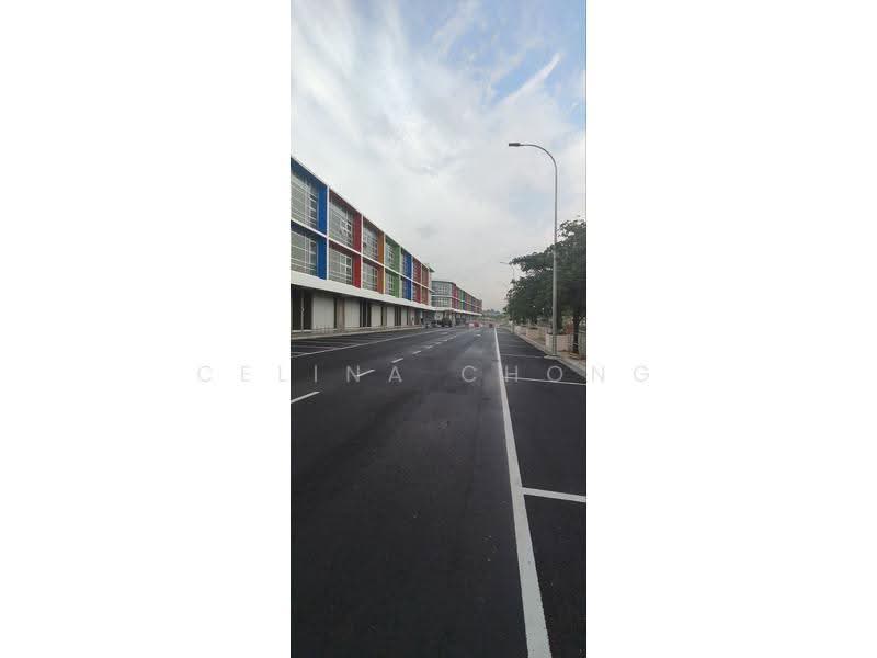 Shop / Office untuk Disewa di Taman Dato Onn (Johor Bahru) - Celina Chong - Exterior - PropertyGuru.com.my
