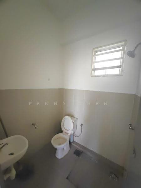Pangsapuri untuk Dijual di D'Aman Residence - PENNY CHEN - Bathroom - PropertyGuru.com.my