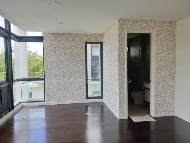 Semi-Detached House for Rent in Lake Fields (Sungai Besi) - David Ting - Bathroom - PropertyGuru.com.my