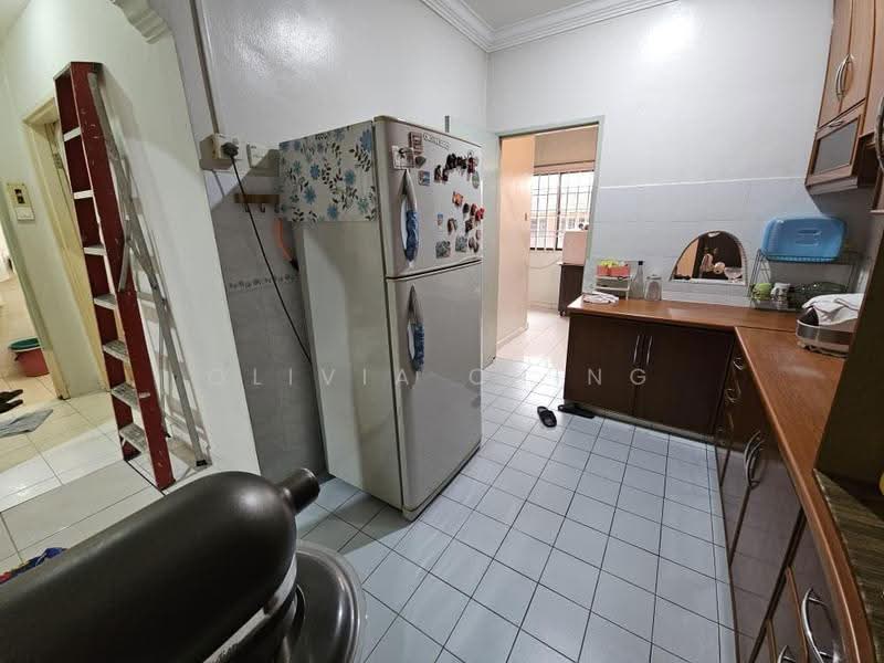 2-storey Terraced House for Sale in Bandar Putra Kulai (Kulai) - Olivia Ching - Kitchen - PropertyGuru.com.my