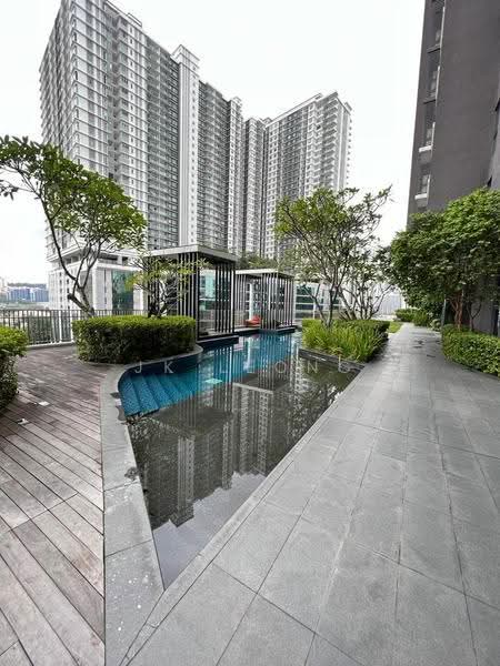 Service Residence for Sale at Desa Green - JK Leong - Pool - PropertyGuru.com.my