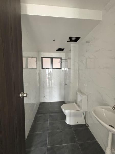Condominium for Sale at Mulberi - Willy Kung - Bathroom - PropertyGuru.com.my
