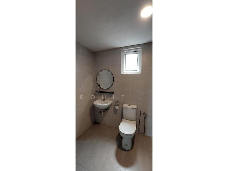 Kediaman Servis untuk Disewa di Court 28 - Rohit . - Bathroom - PropertyGuru.com.my