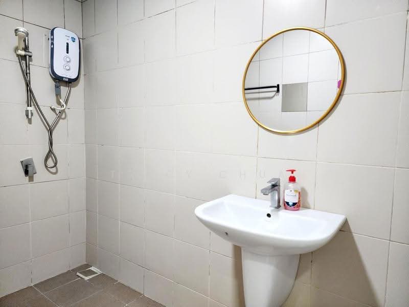 Service Residence for Sale at i-SOHO @ i-City - Tracy Chua - Bathroom - PropertyGuru.com.my