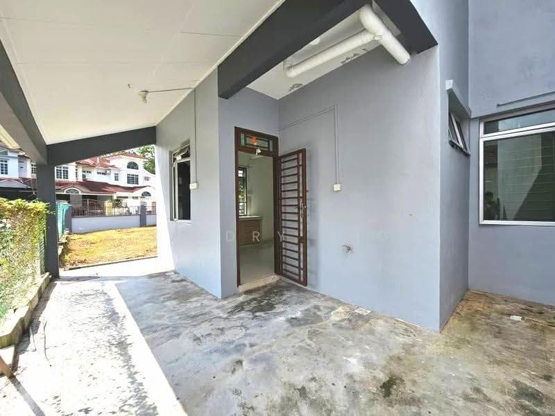 Rumah Teres 2-Tingkat untuk Disewa di Taman Desa Tebrau (Tebrau) - Sandry Ong - PropertyGuru.com.my