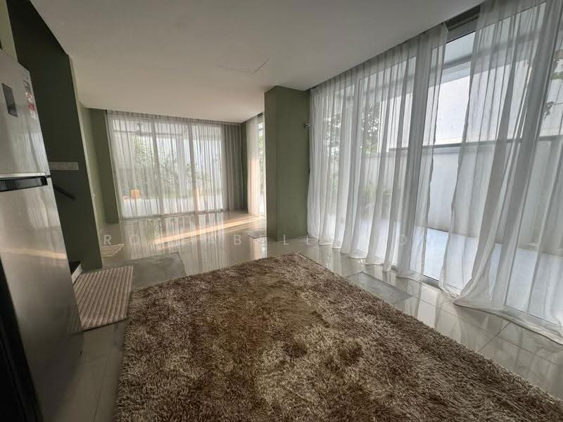 Rumah Berkembar untuk Disewa di Bandar Bukit Puchong (Puchong) - Roseabelle Low - Living Room - PropertyGuru.com.my