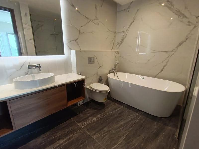 Service Residence for Rent at Core Residence @ TRX - Jin Yong Heng - Bathroom - PropertyGuru.com.my