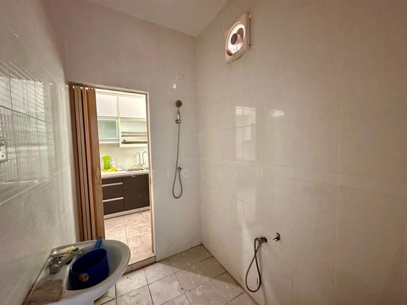 Rumah Teres 2-Tingkat untuk Dijual di Simpang Ampat (Penang) - Eric Boh - Bathroom - PropertyGuru.com.my