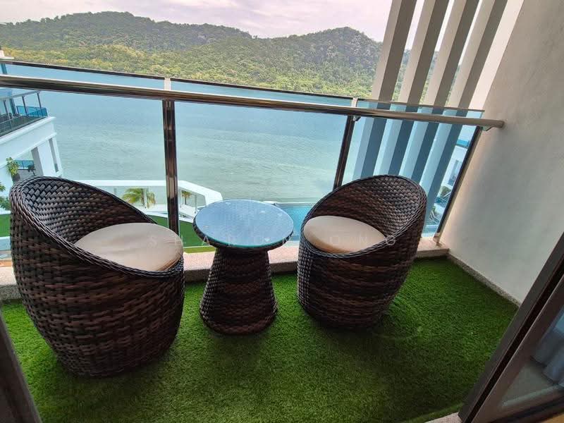 Kondominium untuk Dijual di Queens Residences Q1 @ Queens Waterfront - Sharon Ong - Balcony - PropertyGuru.com.my