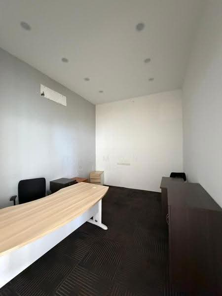 Office for Rent in Jelutong (Penang) - Desmond Chuah - Interior - PropertyGuru.com.my